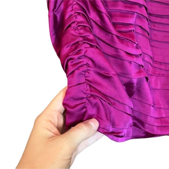 NWT! Express ruched strapless dress. Size 6 - Picture 11 of 13